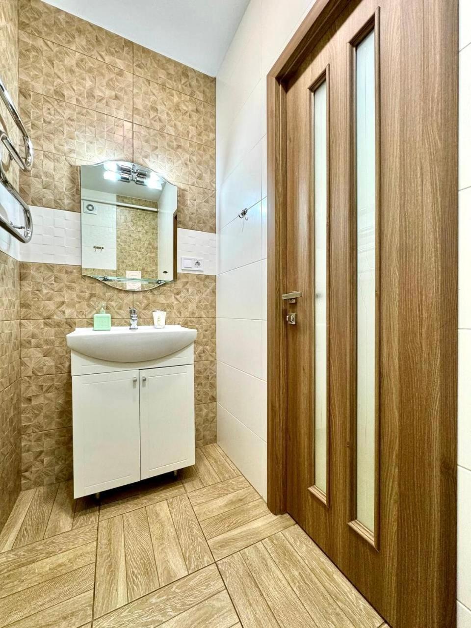 Apartpoltava: Elegant Apartments Near Puppet Theater Exterior photo